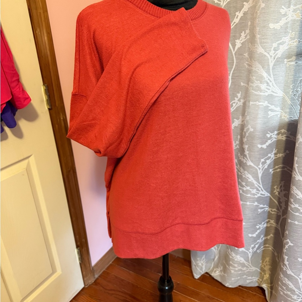 Item number 128
￼ lucky brand size medium ladies sweater rust in color